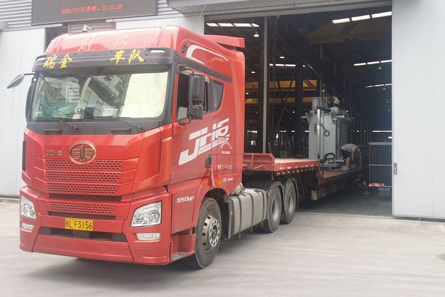 40000kVA 110kV main transformer loaded on truck in workshop ready for dispatch — Zhongxin General factory