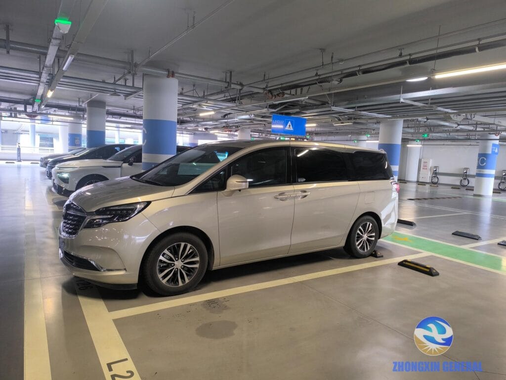 Picking up UAE client at Chengdu Tianfu International Airport parking lot