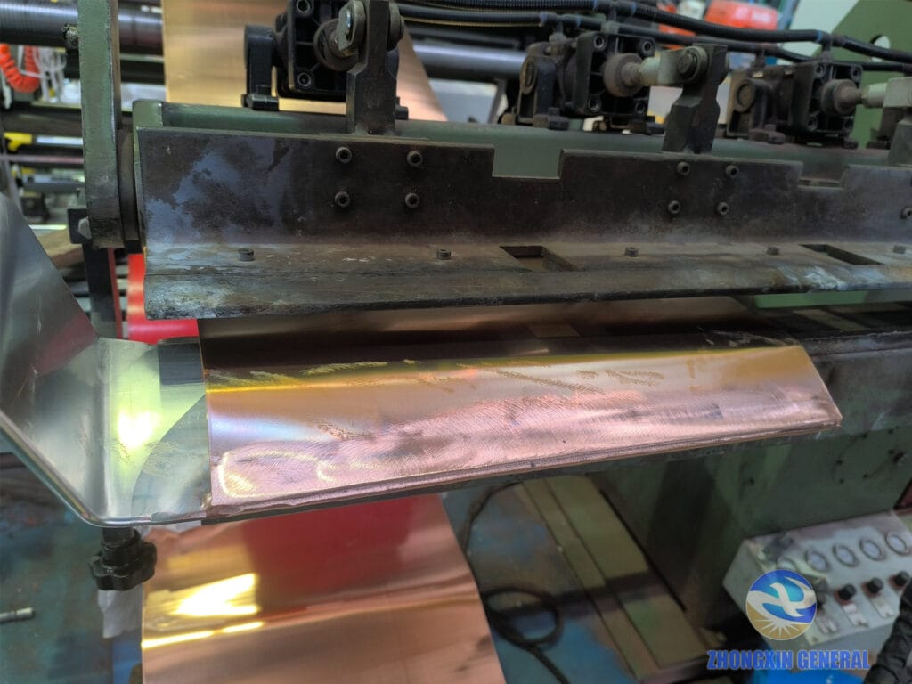Low-voltage foil winding process of 1000 kVA dry-type transformer — copper foil and output copper busbar argon-arc welding detail Zhongxin General factory