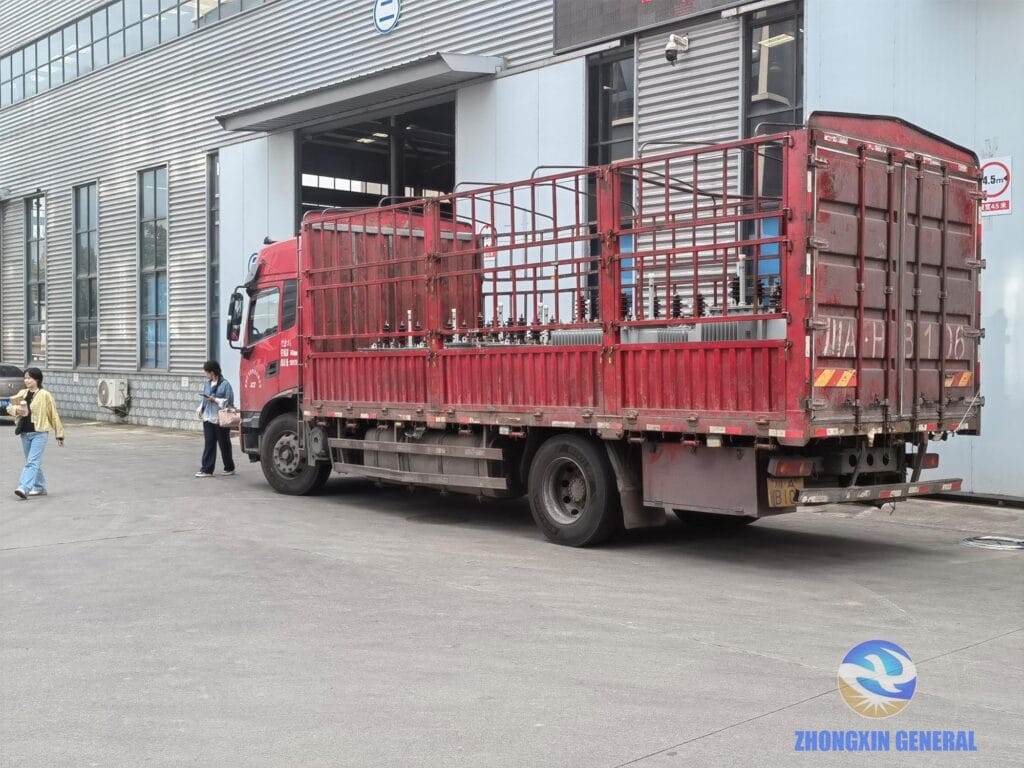 Batch of oil-immersed distribution transformers loaded on truck at Zhongxin General factory ready for domestic dispatch