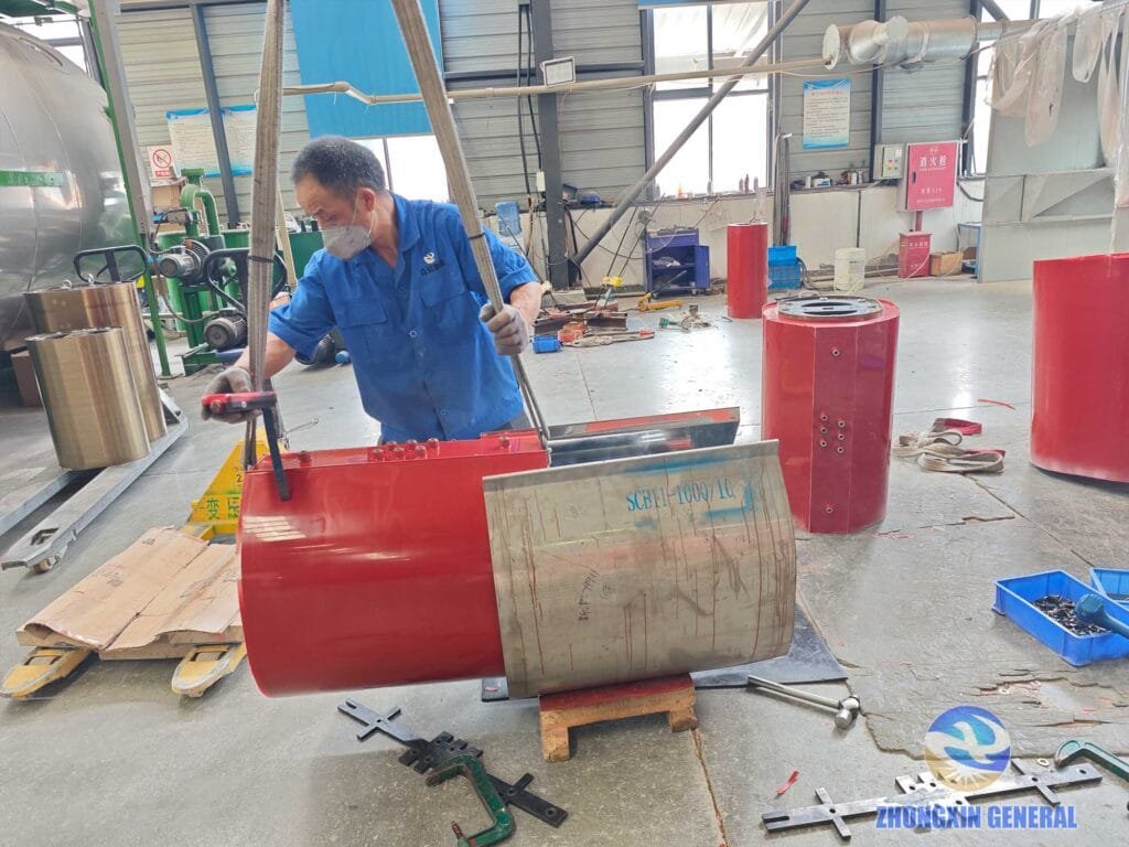 Demold fully solidified epoxy winding component