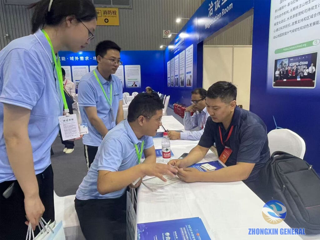 Zhongxin General export team member discussing cooperation with a Mongolian client