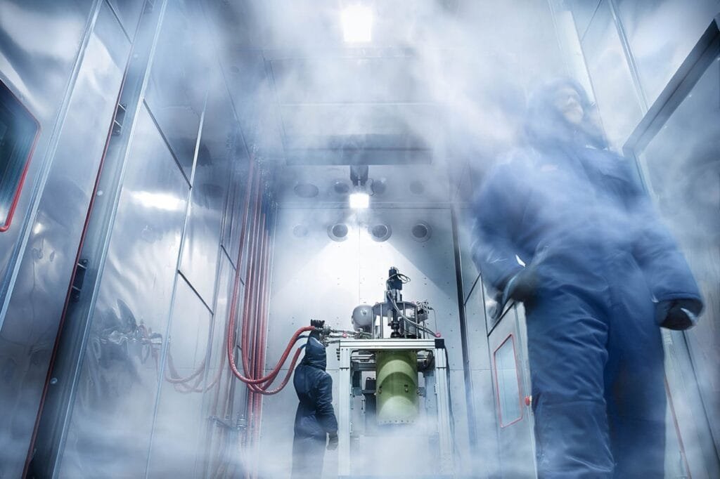 MR on-load tap changer durability testing at Regensburg test center