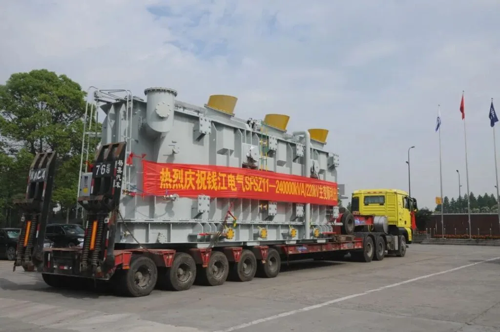 Qiantang River Electric SFSZ11-240000kVA/220kV main transformer leaving the factory