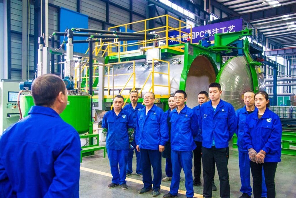 Transformer winding and vacuum casting workshop team at Zhongxin General's Chengdu factory